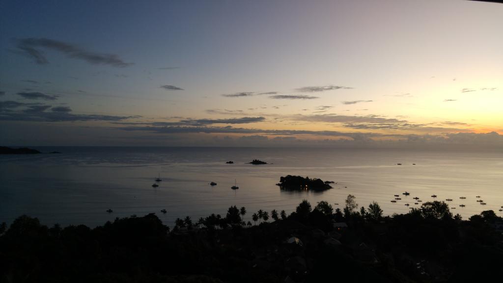 Mango Lodge Anse Volbert Village Exterior foto